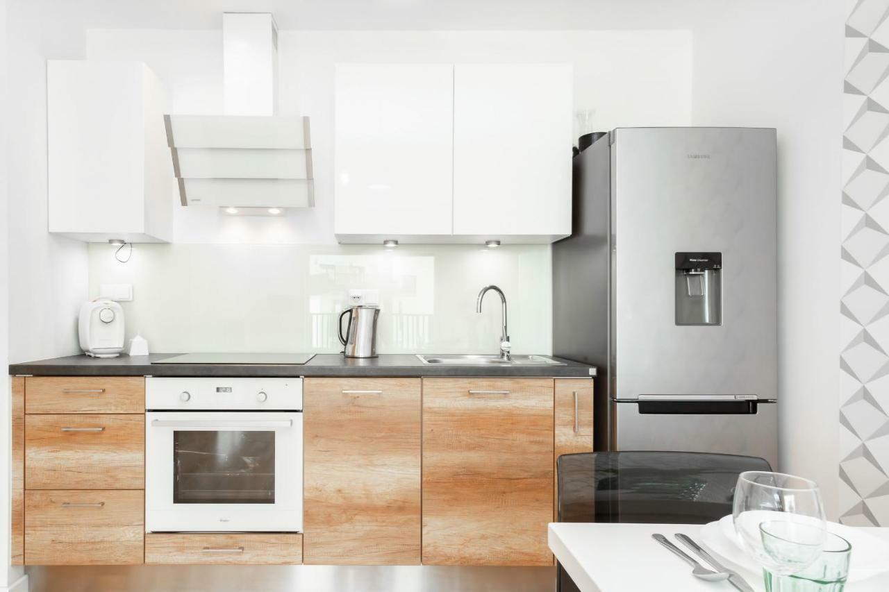 A&D Apartment By Noclegi Renters Warszawa Eksteriør billede